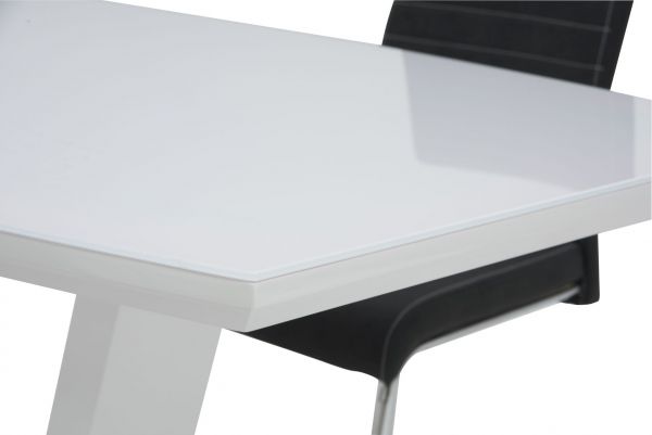 Venosa 1.6m White Dining Table 
